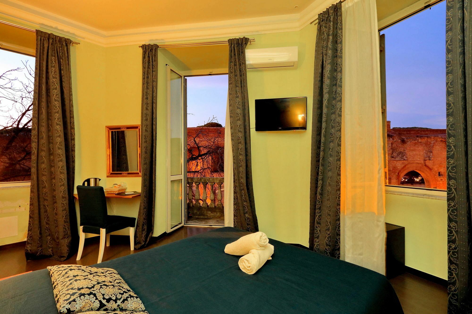 Relais At Via Veneto Roma